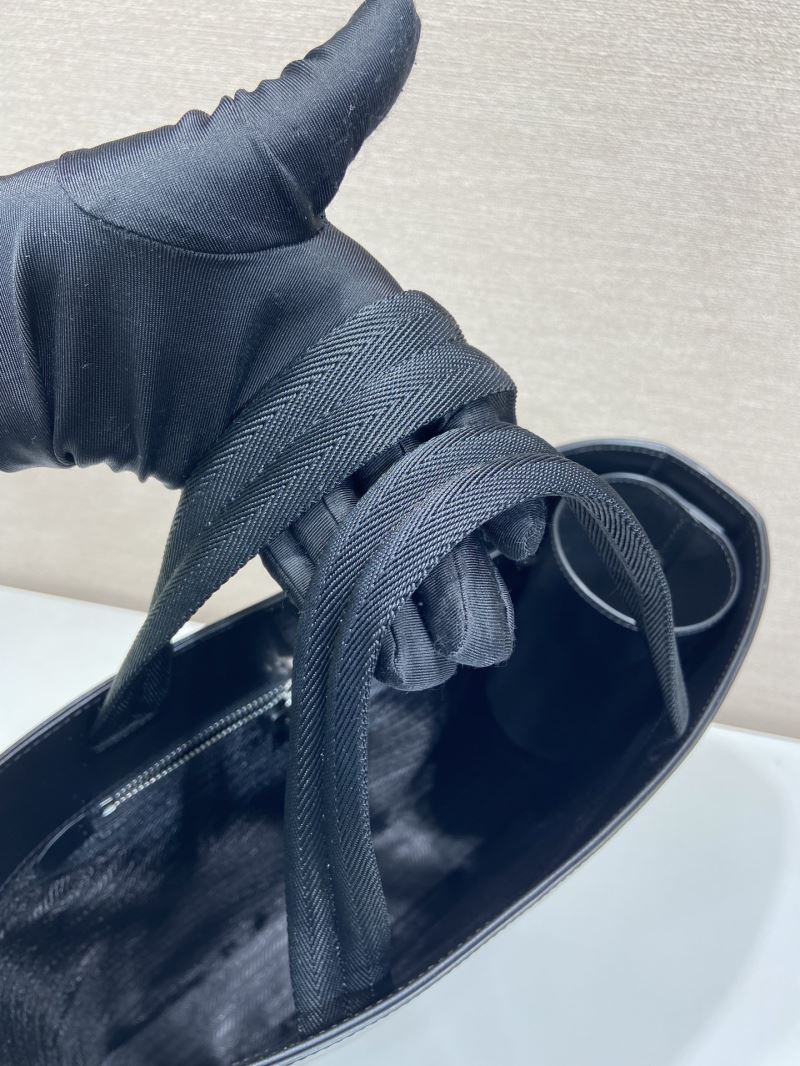 Pra*a top handle bags